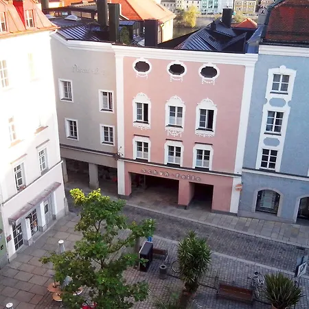 Art Hotel&hostel Hotel 3*