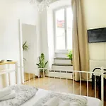 Art Hotel&hostel Hotel