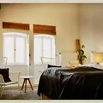 Art Hotel&hostel Hotel